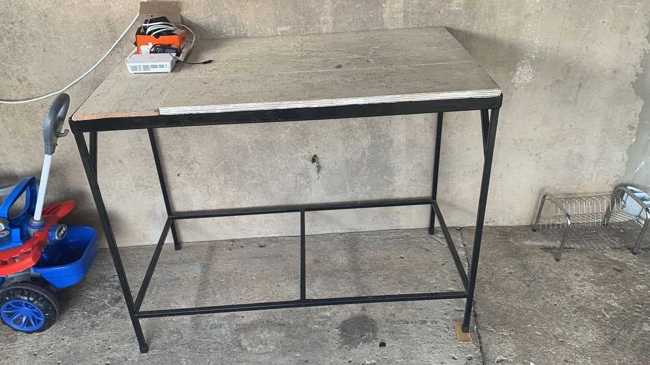 Mesa de serviço 