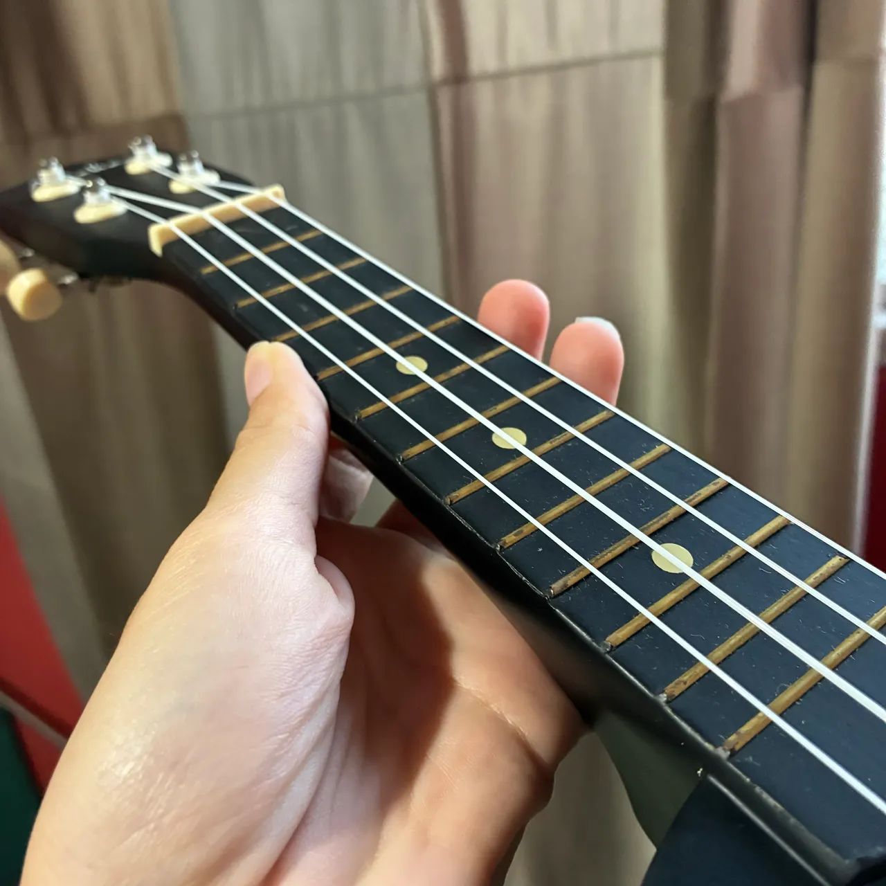 Ukulele Makanu - Foto 2