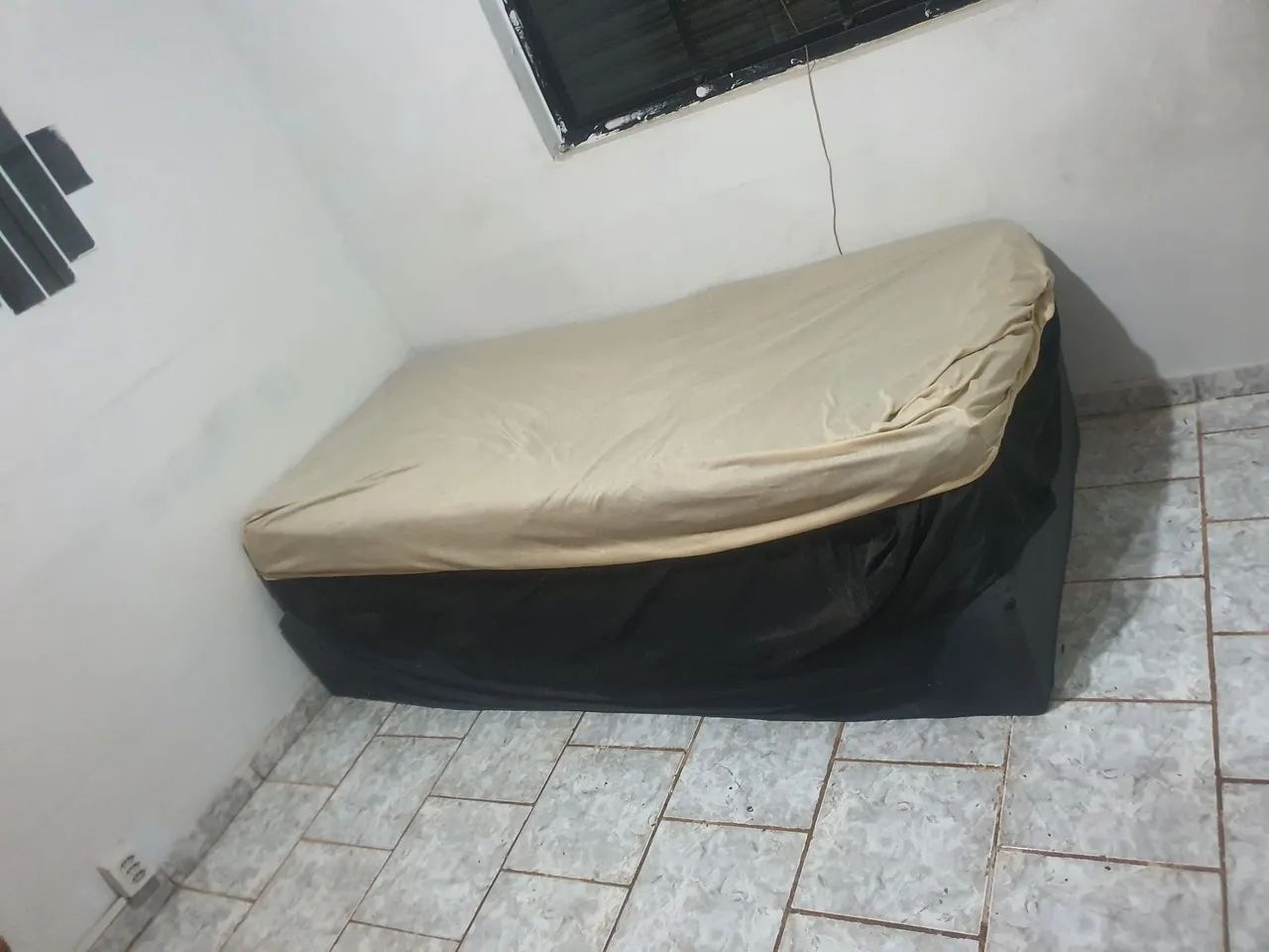 Cama Box solteiro 