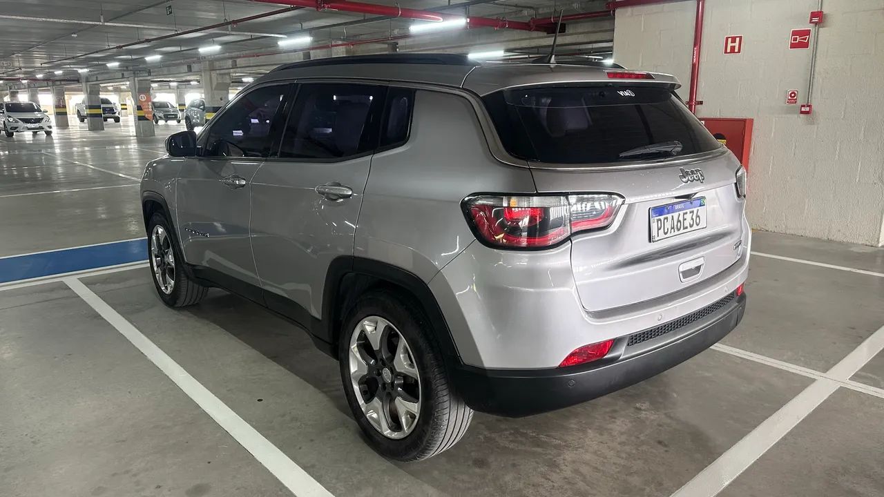 Jeep Compass COMPASS LONGITUDE 2.0 4x2 Flex 16V Aut. 2019