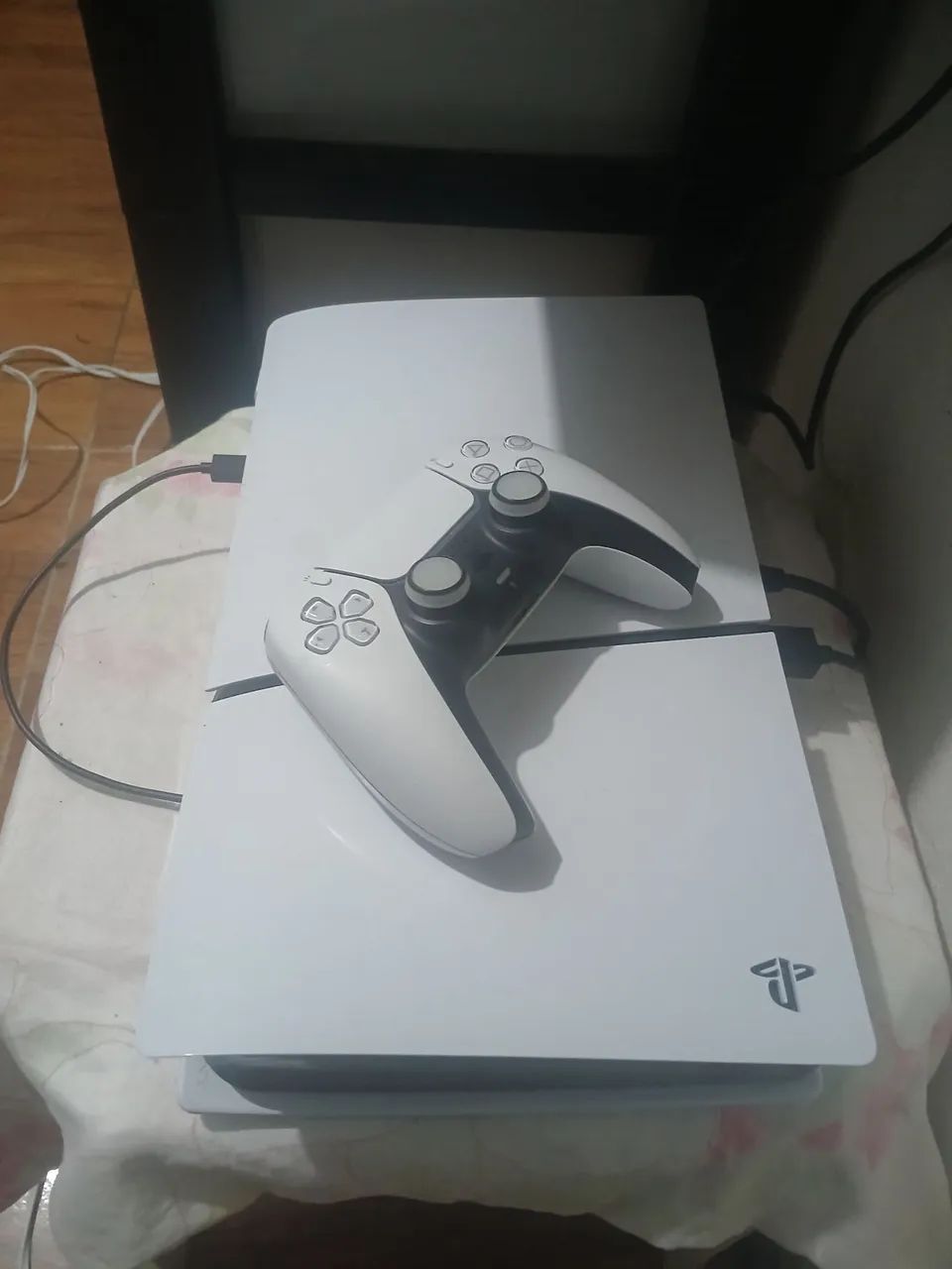 PS5 SLIN DIGITAL 1TB SEMINOVO - Foto 4