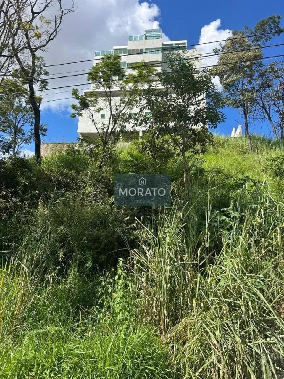 Lote à Venda 420m² no Bairro Manacás, Belo Horizonte - Foto 8