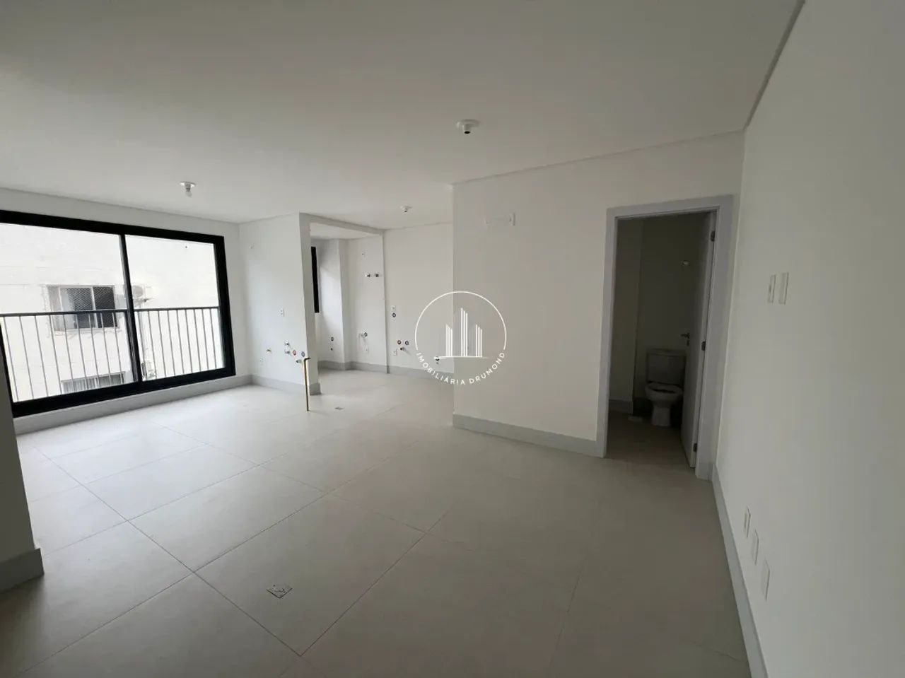 Apartamento 2 Quartos com 2 Suítes e 77m² - Estreito - Foto 3