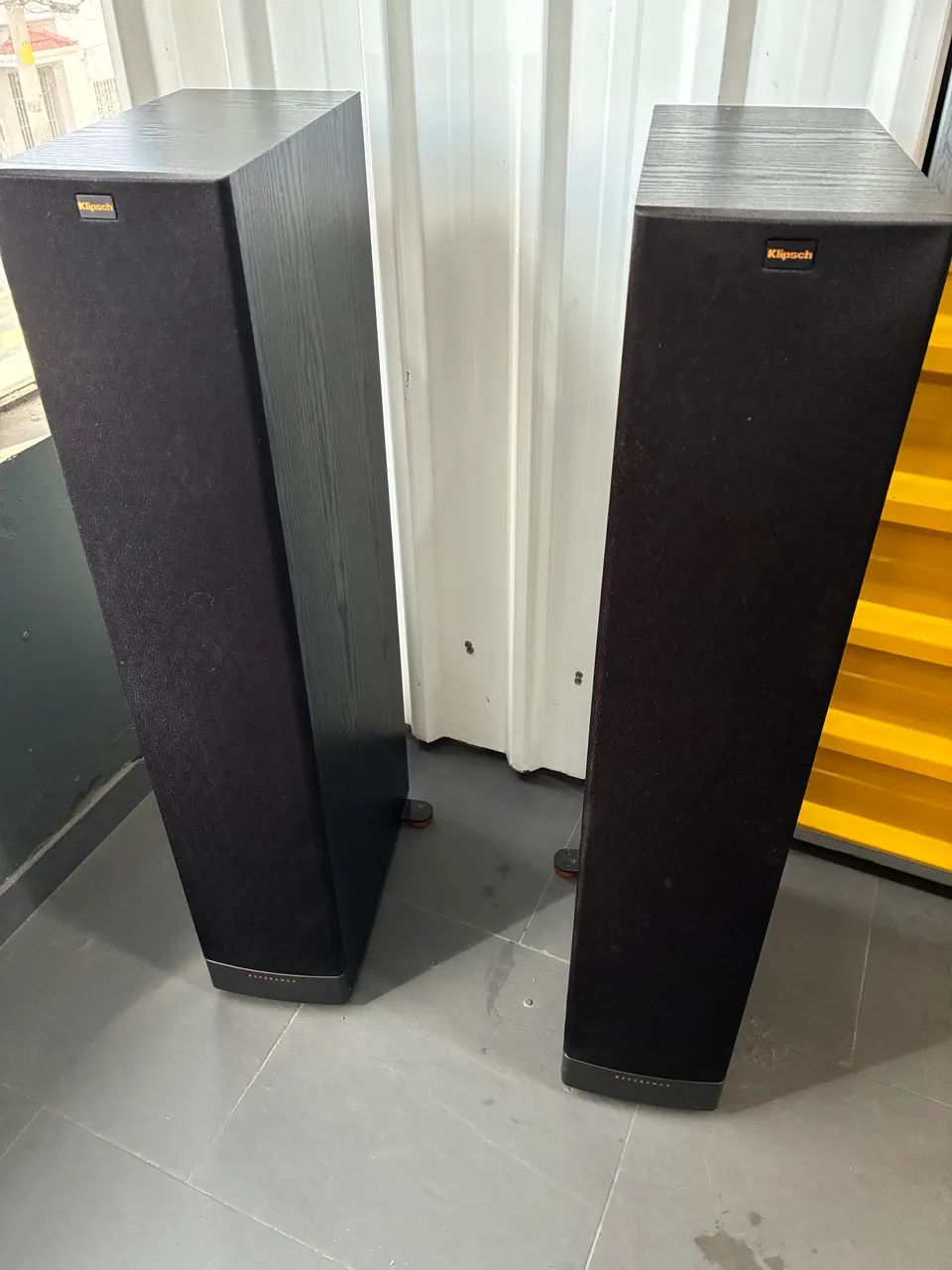 Par de Caixas Klipsch - Black Ash - MODELO RF 52 II BLACK - Foto 2