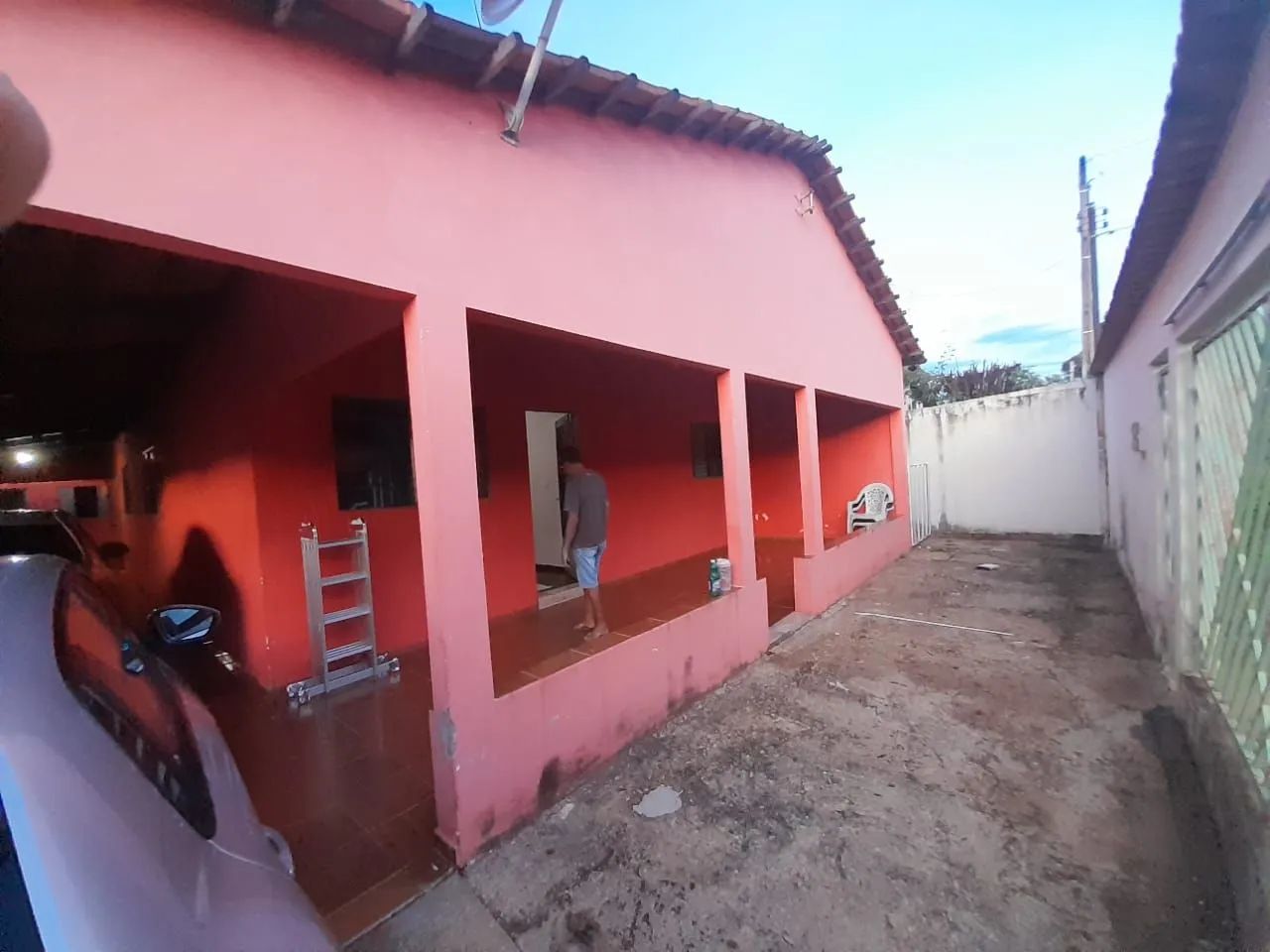  Casa na 906Sul com 4/4 próximo ao Posto/praça 