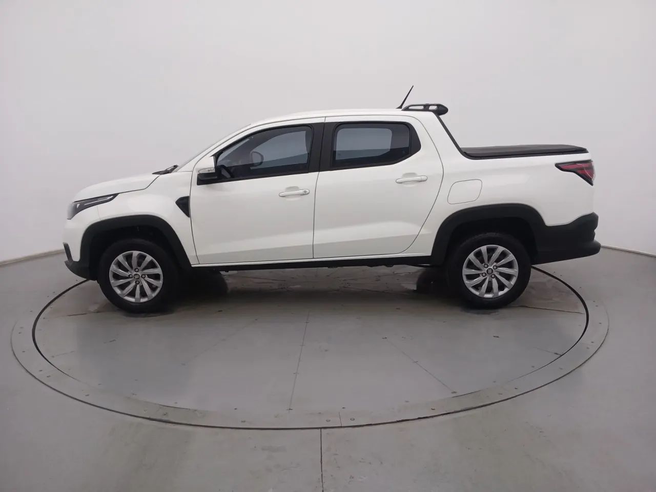 Fiat Strada Freedom 1.3 Flex 8V CD 2025 - Foto 2