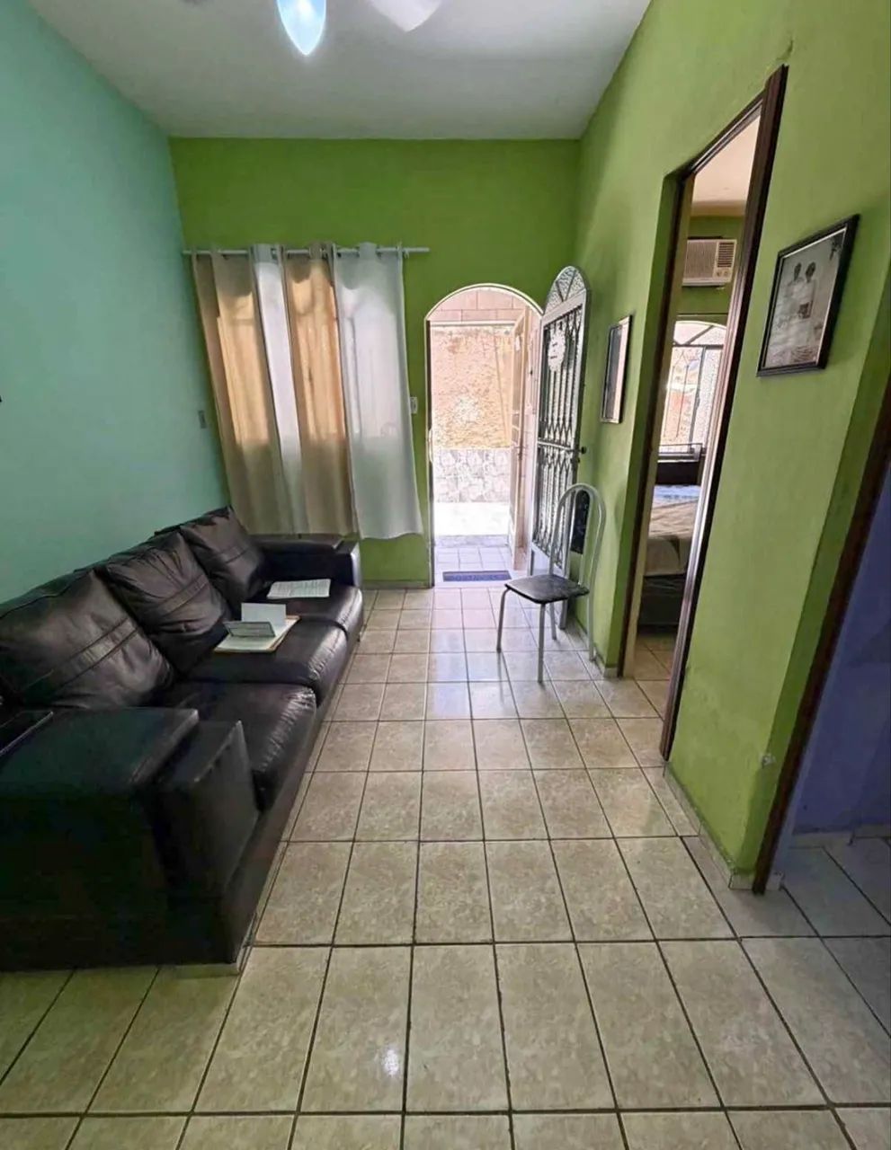Vende-se casa na Cremação TB