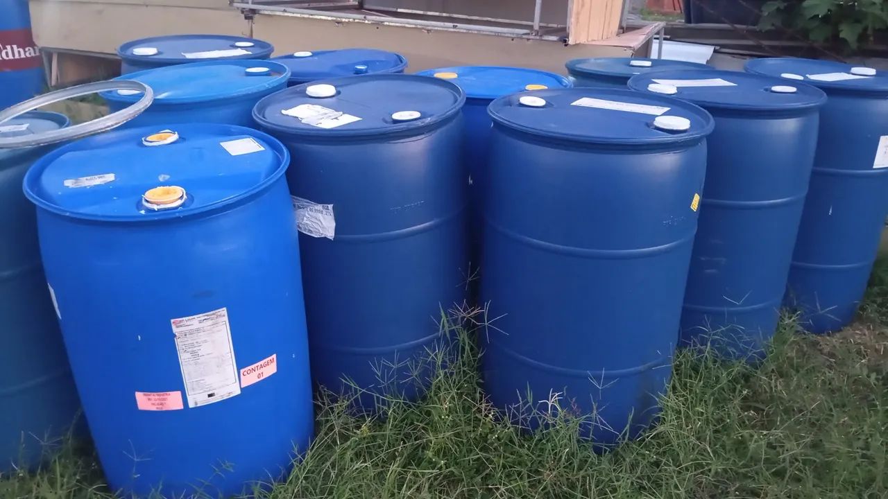 Bombonas plásticas várias utilidades. 