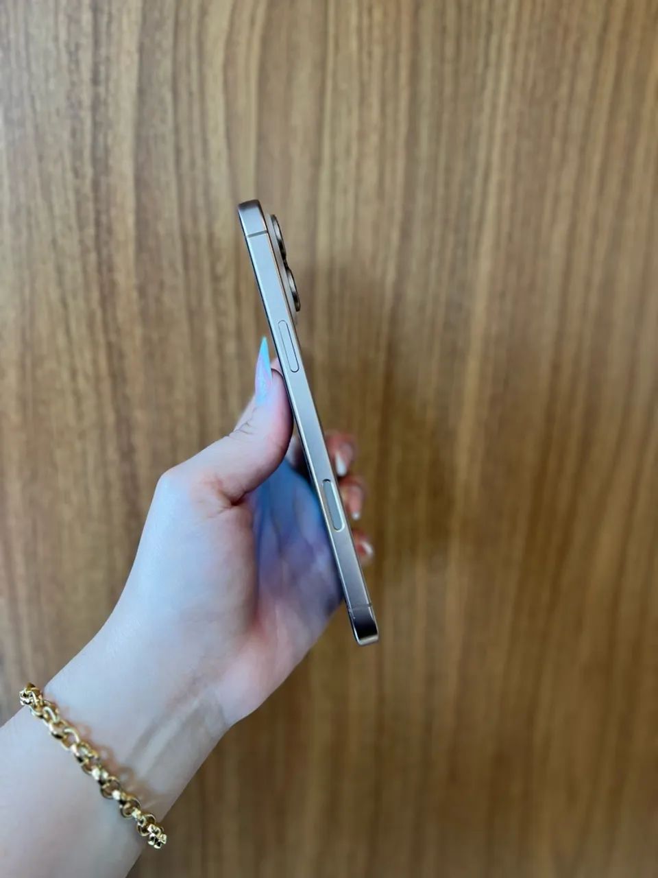 iPhone 16 Pro Max - Foto 4