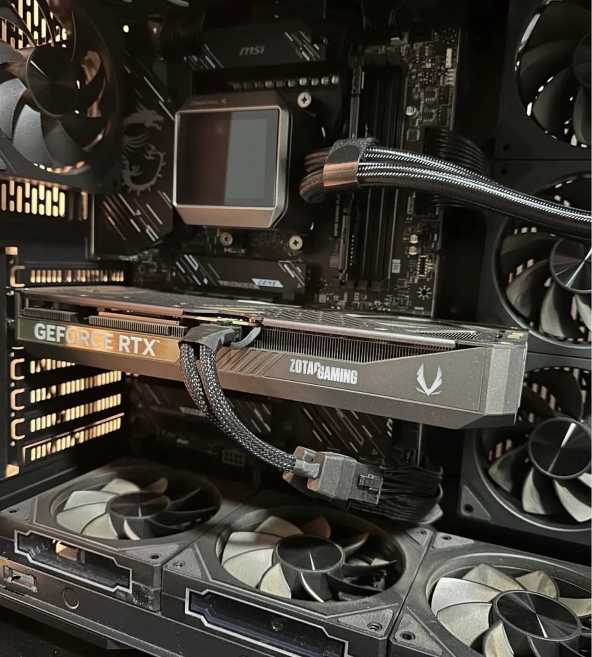 Rtx 5070 zotac  - Foto 2