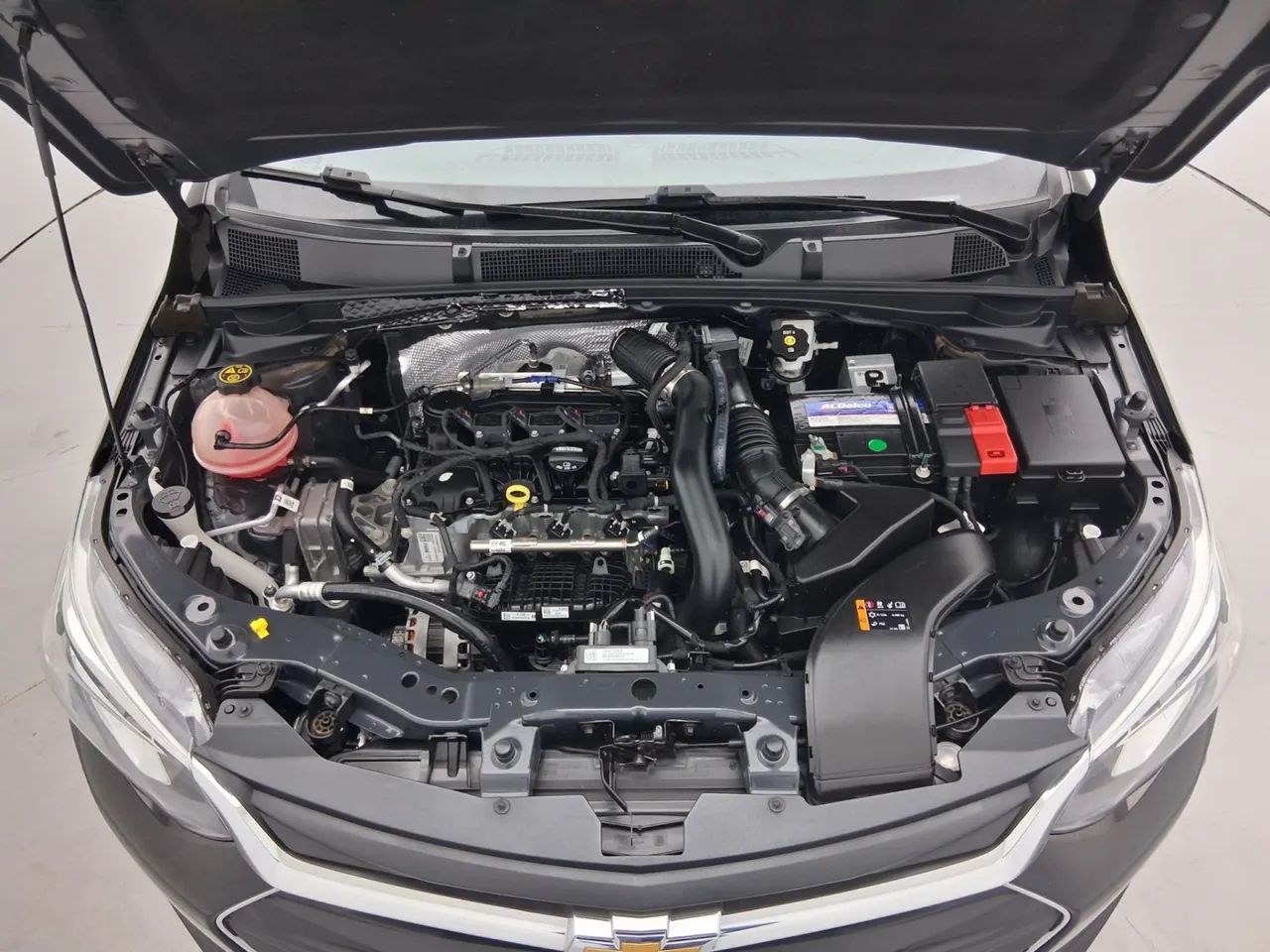 Chevrolet Onix Hatch LTZ 1.0 12V TB Flex Aut. 5P, foto 10 de 17