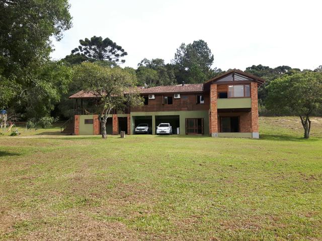 Excelente chácara na Contenda c/ 12.100m² c/ casa de 680m²!! - Foto 2