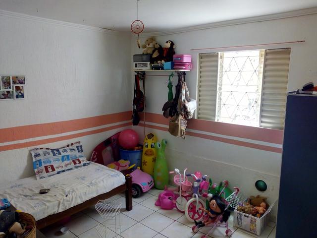 Oportunidade! Casa com 2Qts. "Condomínio Fechado no IAPI" - Foto 5