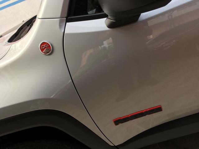 Jeep Renegade trailhawk 4x4 turbo diesel - Foto 14