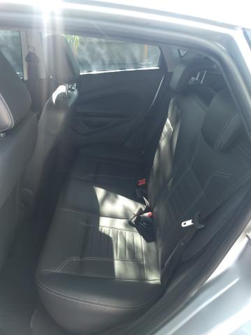 New fiesta hatch 2014 1.6 titanium automático - Foto 15