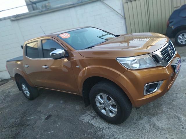 Nissan Frontier SE CD 4x4 biturbo diesel automática