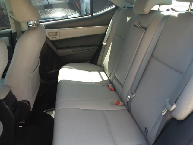 Corolla gli 1.8 automático 2016 completo - Foto 11
