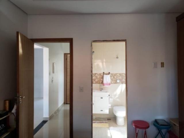 Aos pés do Park Way, 02 quartos, 01 suíte, cozinha com armários planejados, 400m² de lote - Foto 7