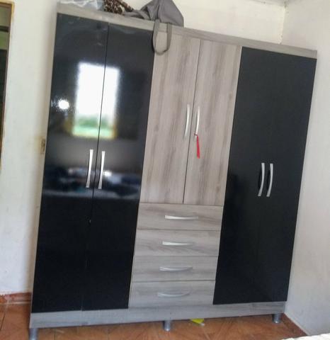 Guarda roupa