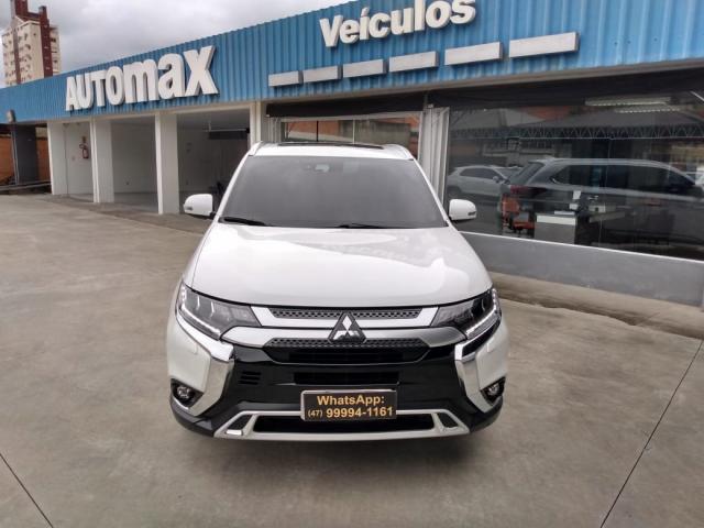 OUTLANDER 2018/2019 2.2 MIVEC DI-D DIESEL HPE-S AWD AUTOMÁTICO - Foto 8