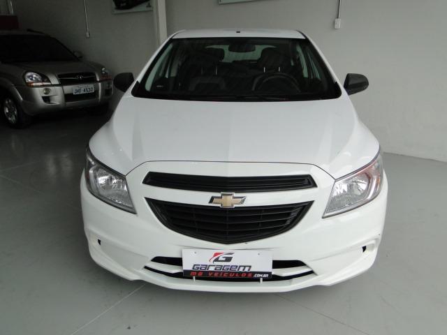Chevrolet Onix LS 1.0 8V FlexPower 4P - Foto 2