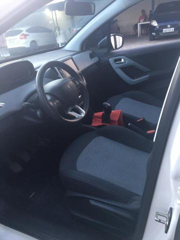 Peugeot 208. 2016. Super conservado - Foto 9