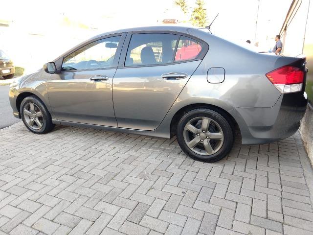 Honda City LX 2010 - Foto 9