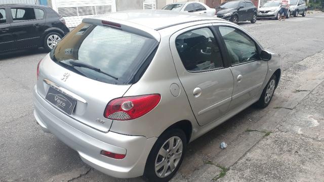Peugeot 207 Xr 1.4 Flex 5p - Completo - Foto 15