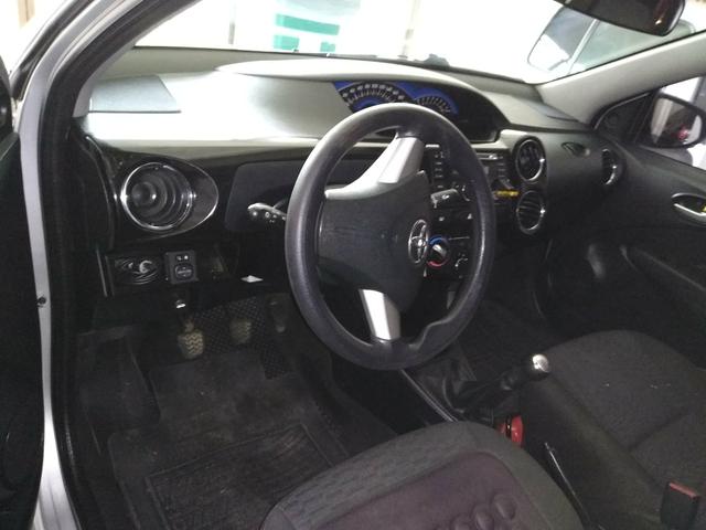 Toyota Etios Muito Novo - Foto 4