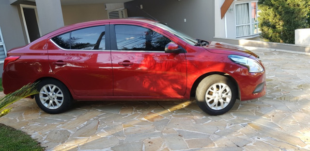 Versa Vermelho Impecável - Foto 4