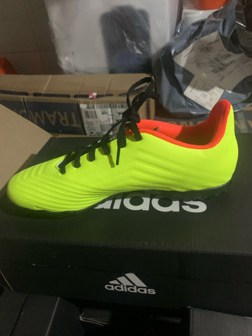 adidas predator 18.4 society