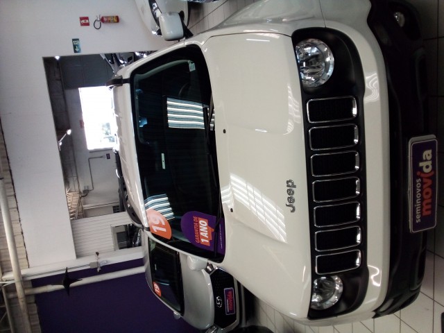 JEEP RENEGADE LONGITUDE 1.8 4X2  AUT   FLEX 