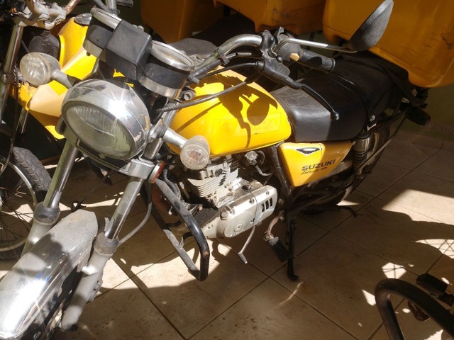 SUZUKI INTRUDER 125 2011