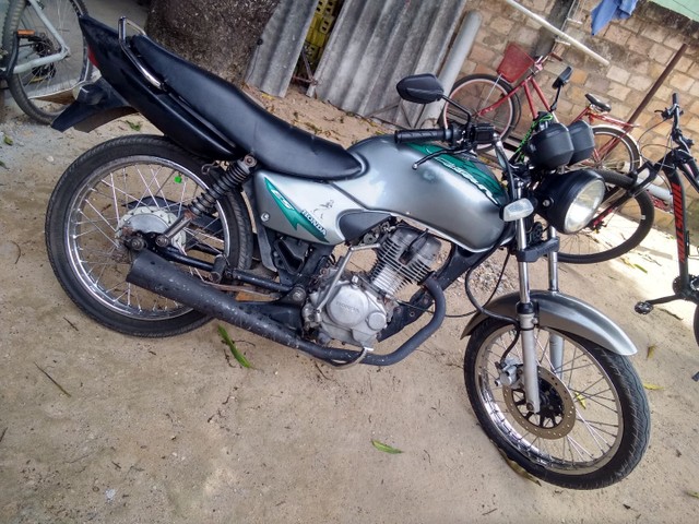 TITAN 125