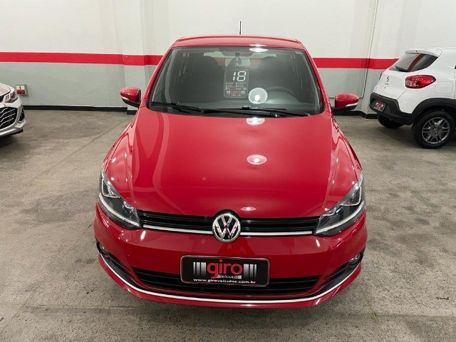 VW/FOX 1.6 CONNECT,ANO 2018,COR VERMELHO,COMPLETO,COM APENAS 51.000 KM