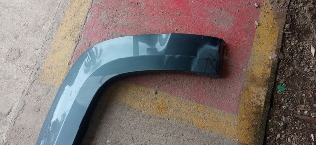 Moldura da caçamba da Amarok lado esquerdo  - Foto 5