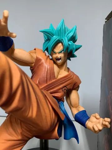 Estátua Banpresto Dragon Ball Super Clearise - Super Sayajin God