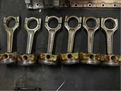 Pistão Com Biela Bmw 325 2011