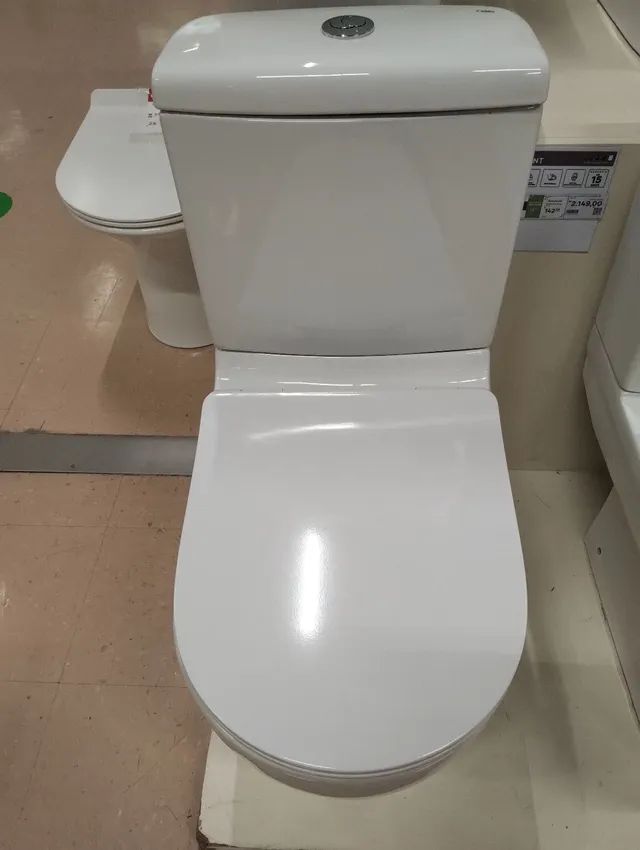 Kit vaso sanitário e assento slim celite  - Foto 3