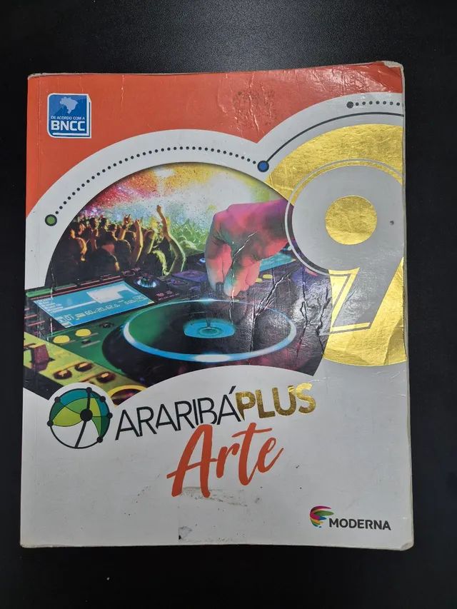 Araribá Plus 9 - arte