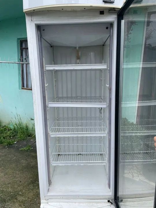 Geladeira Expositora Vertical Metalfrio 220v posso entregar  - Foto 5
