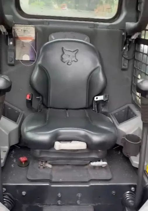 BOB CAT MINI RETRO COMPLETA  - Foto 6