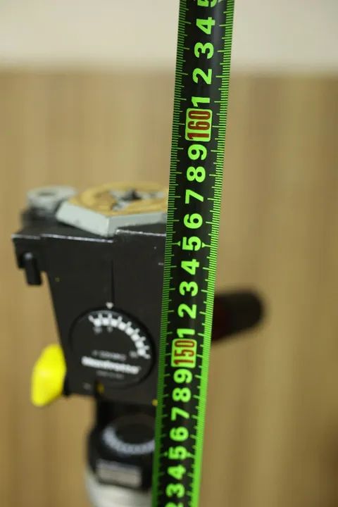 Tripé Manfrotto 3 Eixos 029-MK2