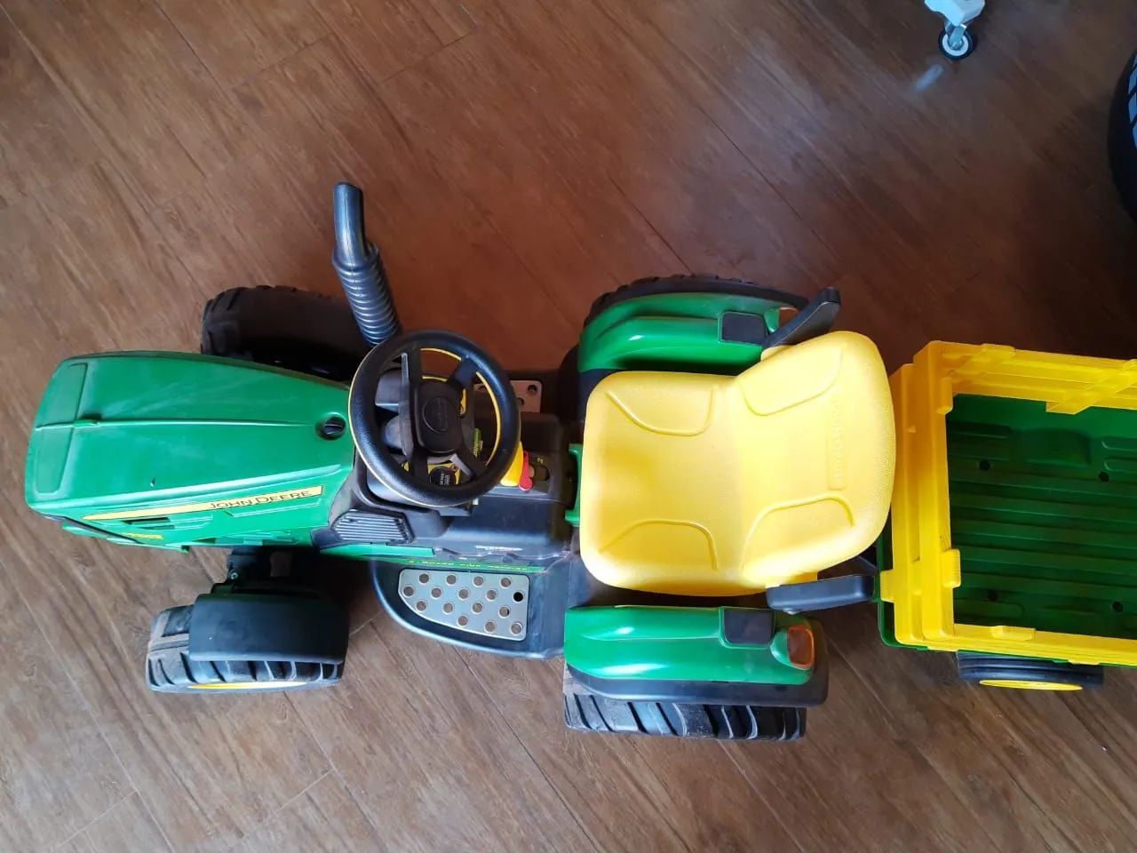 Moto BMW e Trator John Deere elétrico  - Foto 3