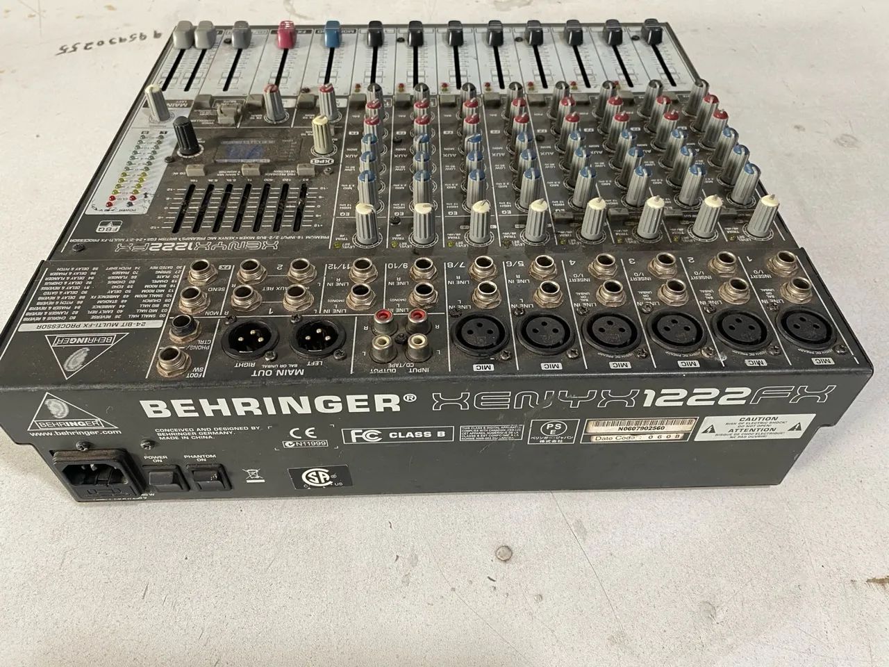 Mesa de Som Behringer Xenyx 1222FX