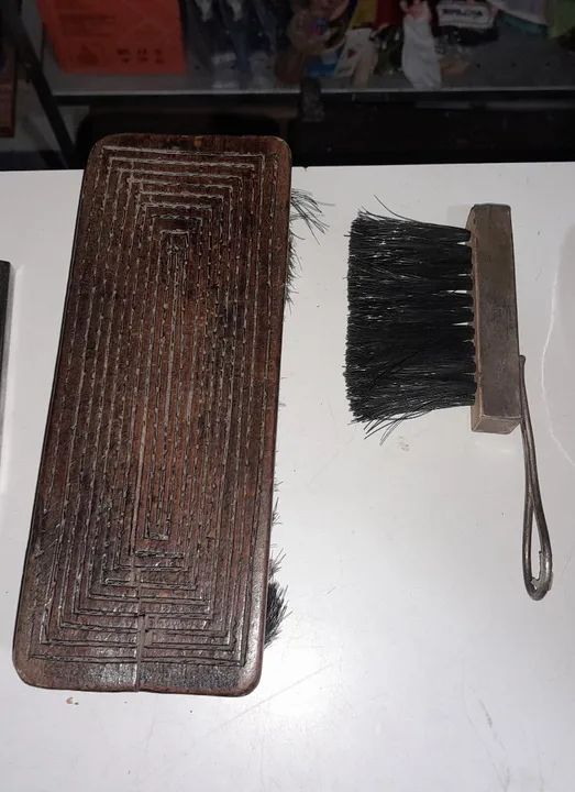 2 escovas antiga - Foto 2