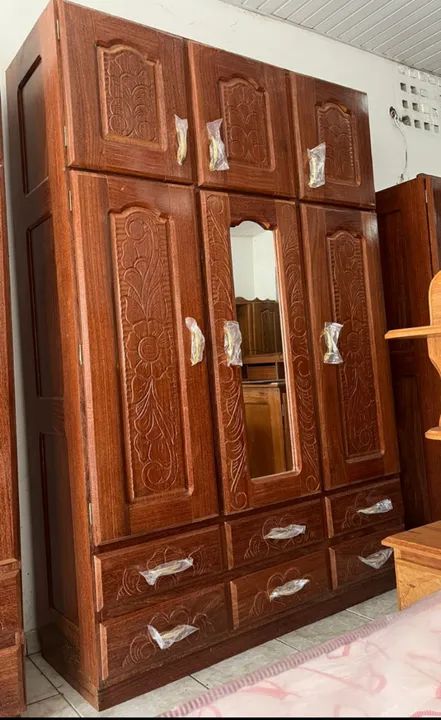 Guarda roupa solteiro 