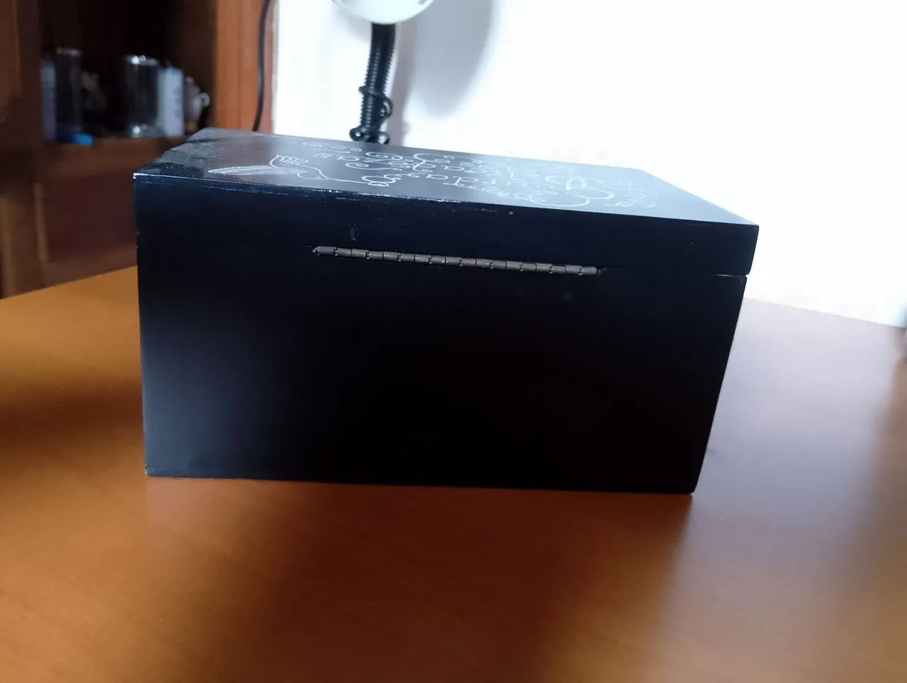 Caixa de bijuterias vintage , madeira em excelente estado  - Foto 4