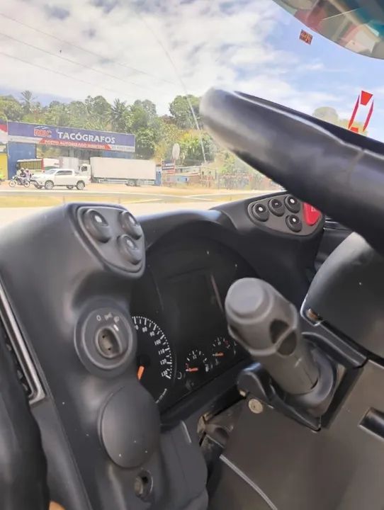 IVECO 480 STRALIS 6X4 (TRAÇADO) ANO 2013 - Foto 6