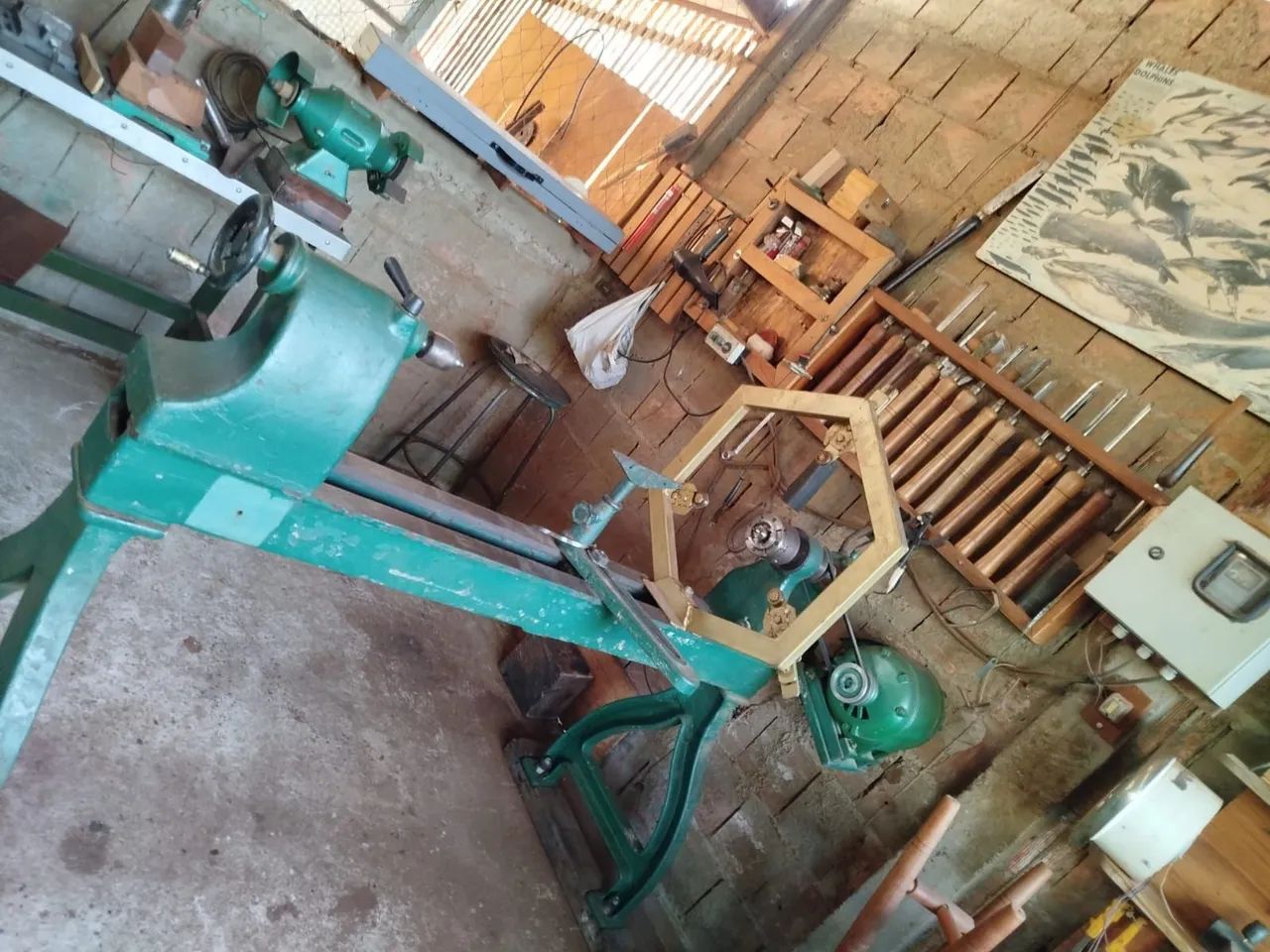 Torno para madeira - Industrial - Usado